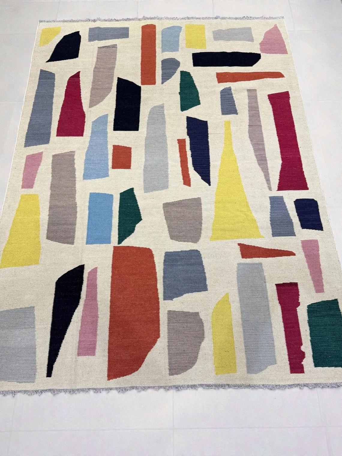 Scandinavian Kilim Rug - Size: 300 x 245 cm-3
